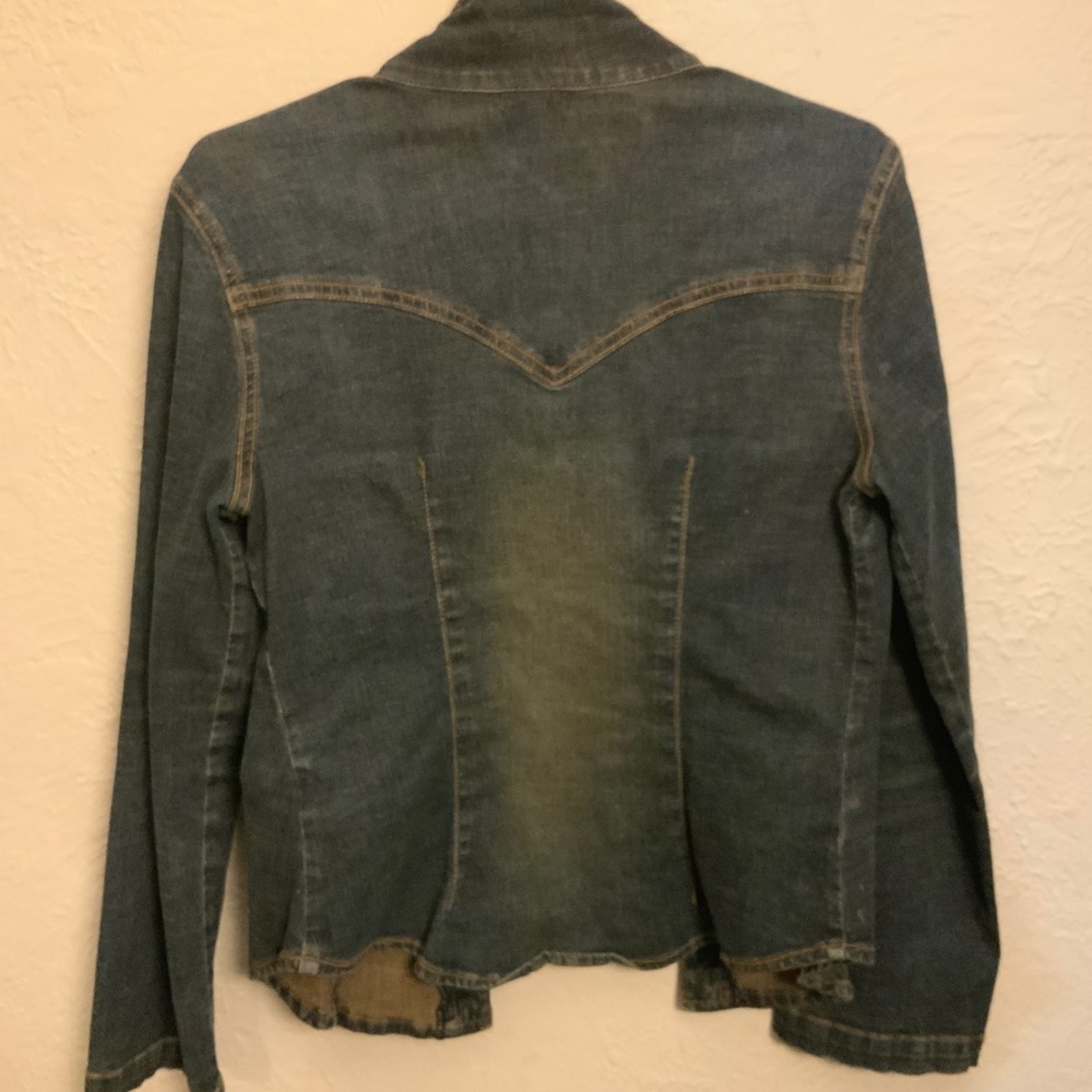 Stretchy Button Up - image 6